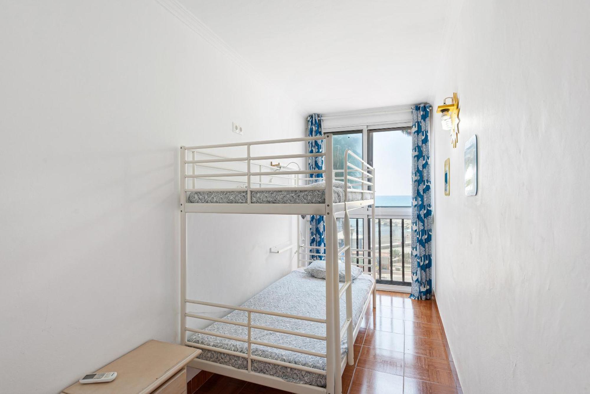 Beach Apartment In Малага Экстерьер фото